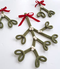 Load image into Gallery viewer, Christmas Mistletoe