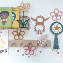 Load image into Gallery viewer, Flower Knitted Wire Decorations